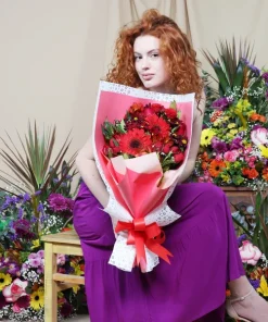 Alternative view of Buquê Premium Encantos da Estação Vermelho